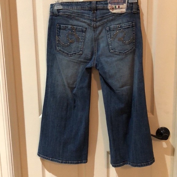 Jeans - Picture 2 of 6